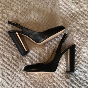 LIKE NEW, BCBG BLOCK HEELS, 3” SLINGBACKS